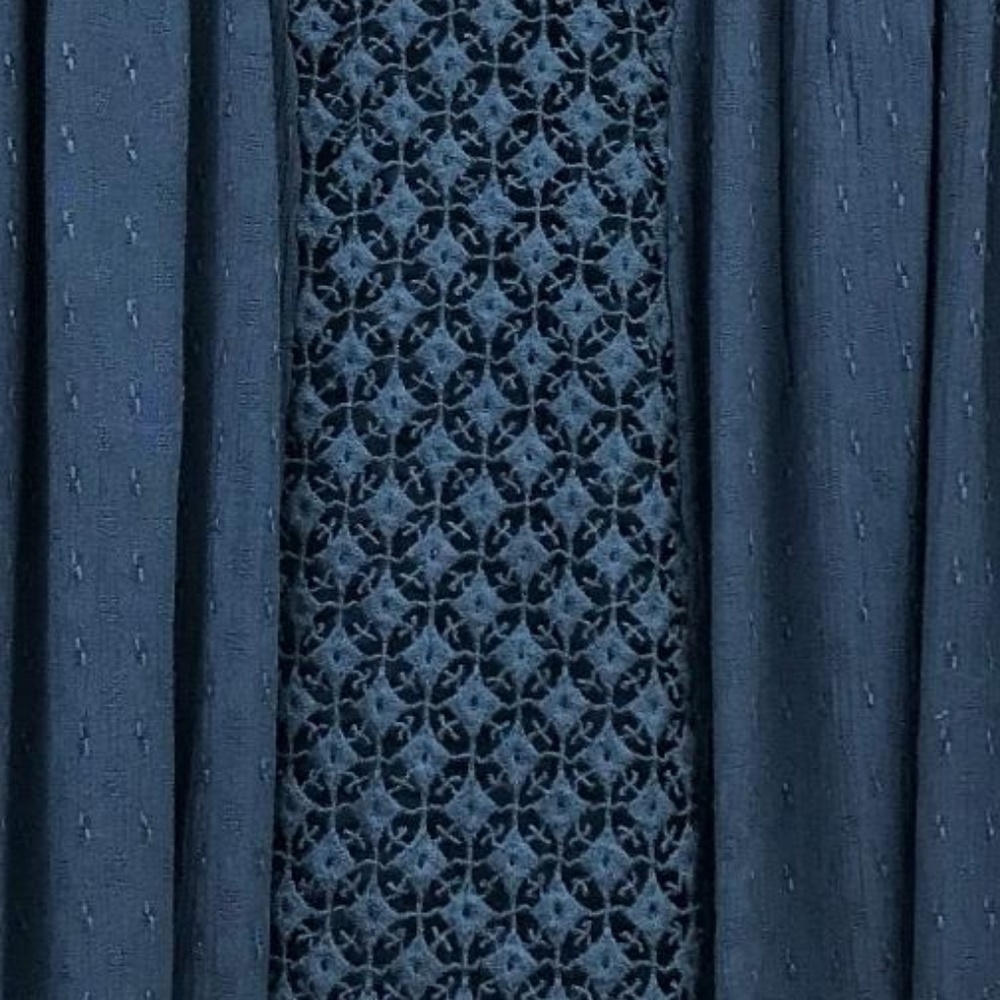 NWT Free People Top Navy  Lace Back Detail - Picture 4 of 4